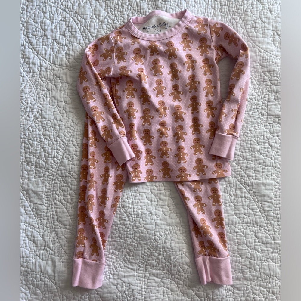 Magnolia Baby Pink Gingerbread Pajamas, size 5